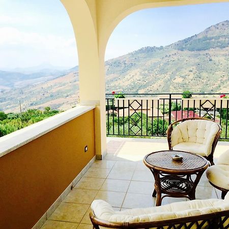 Villa Della Mimosa Alia Exteriör bild