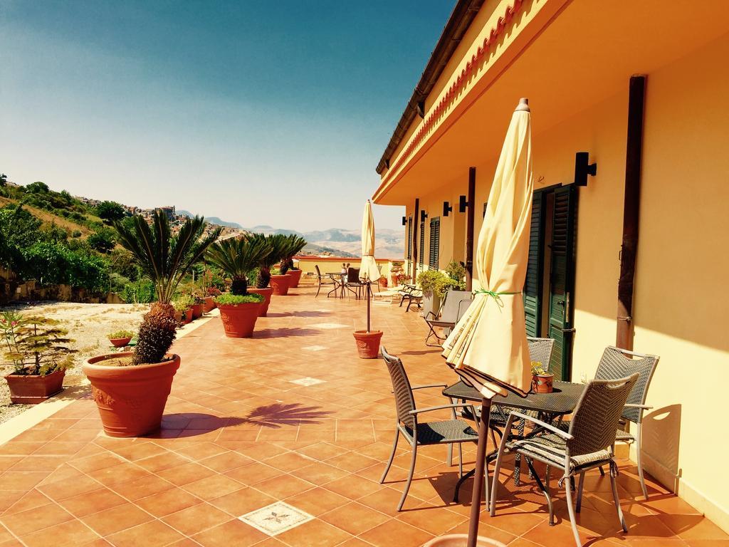 Villa Della Mimosa Alia Exteriör bild