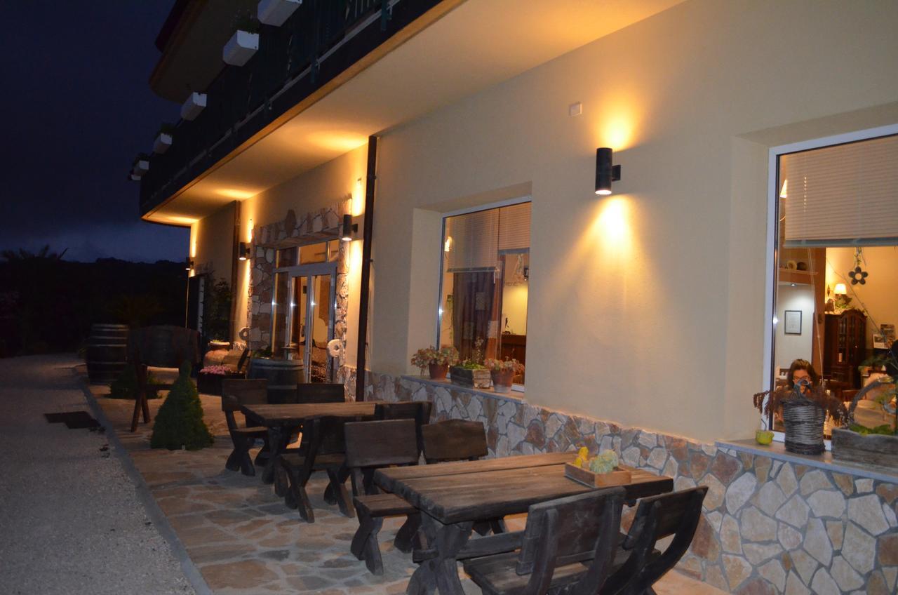 Villa Della Mimosa Alia Exteriör bild